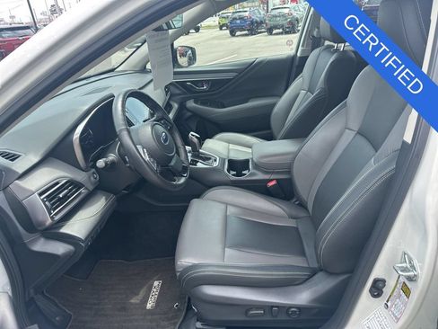 Certified 2025 Subaru Outback Onyx Edition AWD/4WD image 10