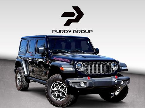 Used 2025 Jeep Wrangler Unlimited Rubicon w/ Convenience Group image 32