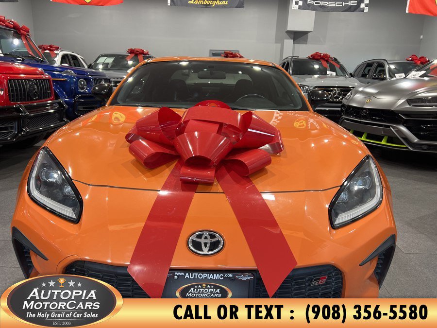 Used 2023 Toyota GR86 10th Anniversary SE RWD image 10