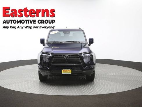 Used 2025 Lexus GX 550 w/ Accessory Package (2T) AWD/4WD image 56