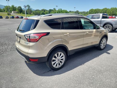 Used 2017 Ford Escape Titanium AWD/4WD image 7
