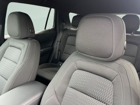 New 2027 Chevrolet Equinox LT AWD/4WD image 18