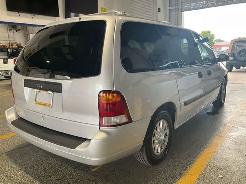 Used 2003 Ford Windstar LX FWD image 2