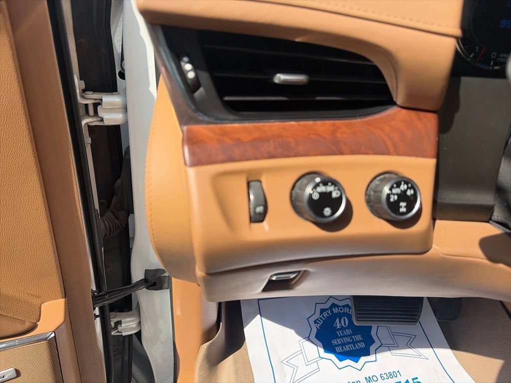 Used 2016 Cadillac Escalade ESV Platinum AWD/4WD image 20