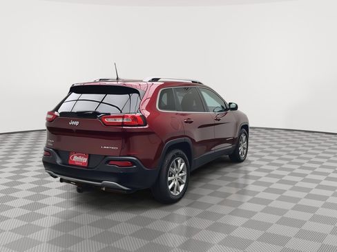 Used 2018 Jeep Cherokee Limited AWD/4WD image 37