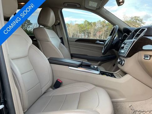Used 2015 Mercedes-Benz ML 250 BlueTEC 4MATIC image 5
