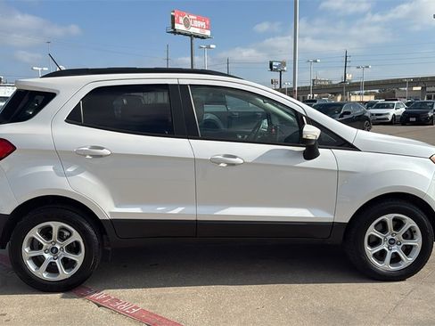 Used 2018 Ford EcoSport SE w/ SE Convenience Package image 8