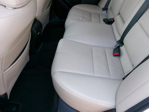 Used 2013 Honda Crosstour EX-L image 31