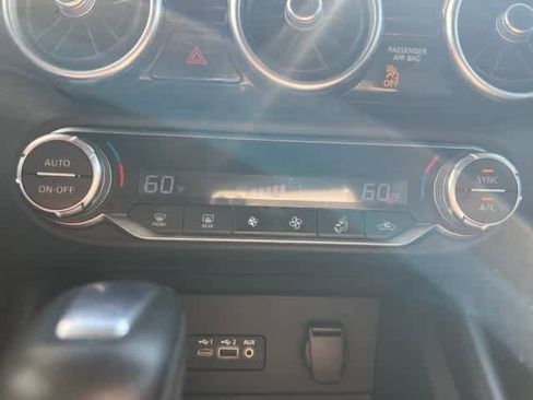 Used 2021 Nissan Sentra SR image 29