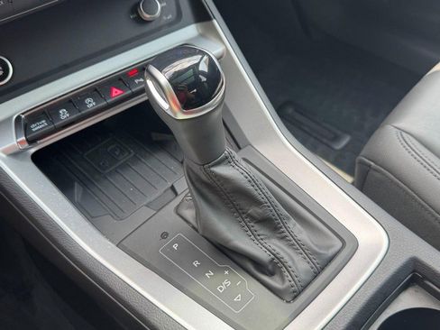 Used 2024 Audi Q3 2.0T Premium Plus w/ Premium Plus Package image 20