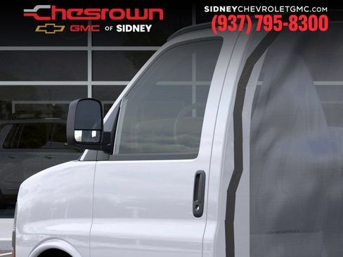 New 2025 GMC Savana 3500 w/ Power Convenience Package RWD image 12