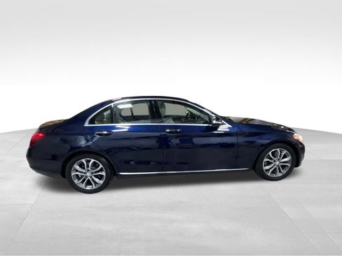 Used 2016 Mercedes-Benz C 300 Sedan image 4