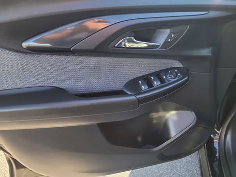 Used 2023 Chevrolet TrailBlazer LT w/ Convenience Package image 14