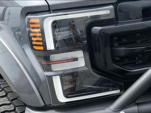 Used 2021 Ford F250 Lariat AWD/4WD image 27