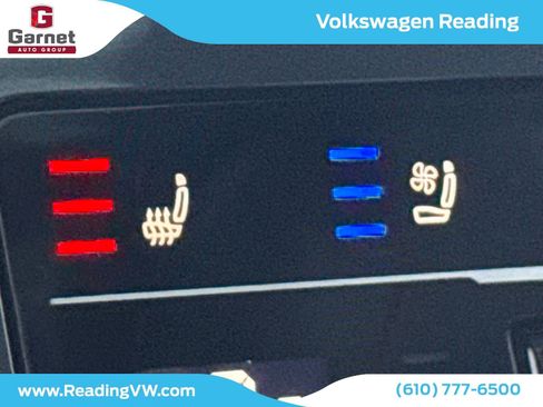 Used 2022 Volkswagen Tiguan SEL R-Line image 33