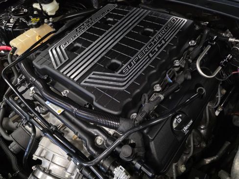 Used 2021 Chevrolet Camaro ZL1 RWD image 42