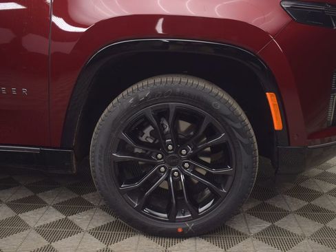 New 2026 Jeep Grand Wagoneer Summit AWD/4WD image 8