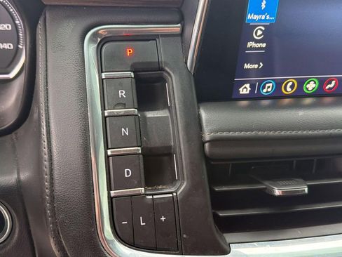 Used 2021 Chevrolet Tahoe LT w/ LT Signature Package RWD image 25