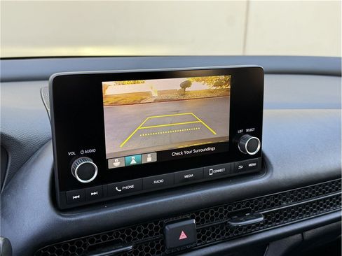 Used 2024 Honda HR-V LX image 14