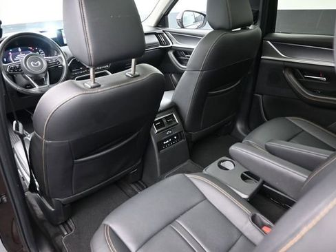 Used 2024 MAZDA CX-90 Plug-In Hybrid w/ Premium Pkg AWD/4WD image 13