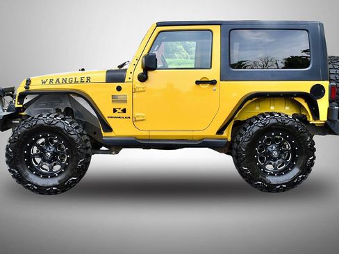 Used 2008 Jeep Wrangler X AWD/4WD image 4
