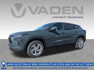 New 2026 Chevrolet Trax LS w/ LS Convenience Package video 1