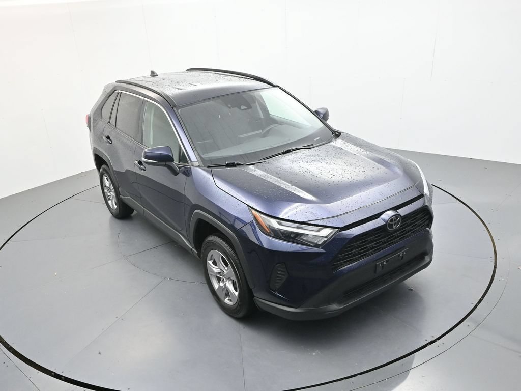 Used 2025 Toyota RAV4 XLE FWD image 22