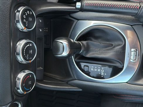Used 2017 FIAT 124 Spider Abarth RWD image 14