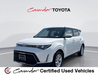 Used 2025 Kia Soul LX w/ LX Technology Package
