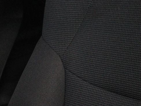 Certified 2025 Toyota RAV4 LE FWD image 25