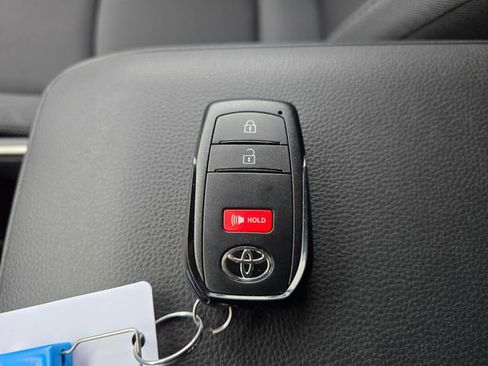 New 2025 Toyota Tacoma SR5 image 9