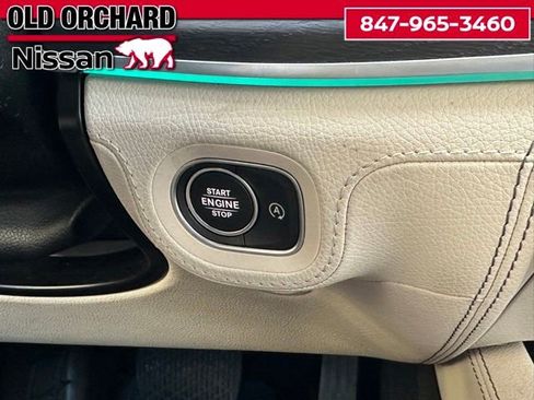 Used 2022 Mercedes-Benz GLE 450 4MATIC w/ Revised AMG Line Exterior image 18