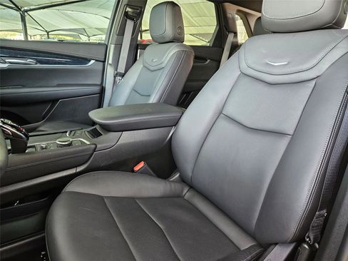 New 2025 Cadillac XT5 Premium Luxury w/ Technology Package FWD image 28