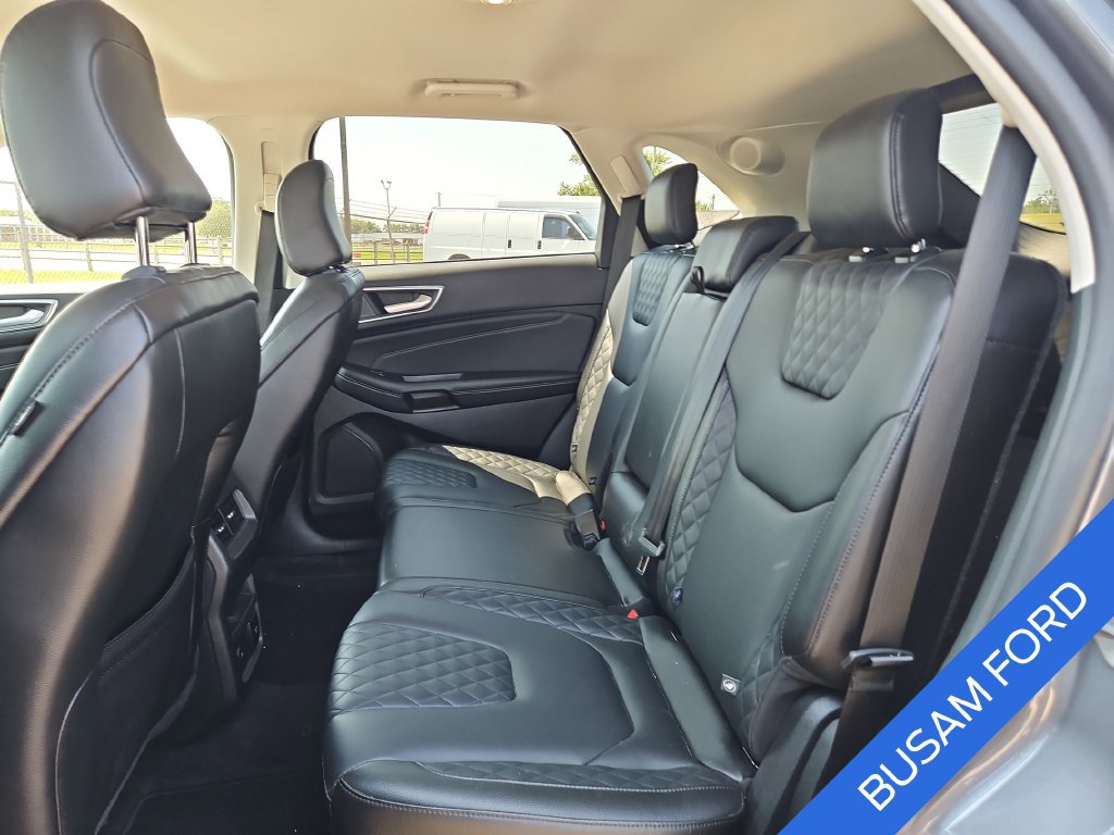 Certified 2024 Ford Edge Titanium AWD/4WD image 10