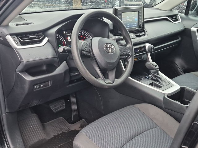 Certified 2022 Toyota RAV4 LE FWD image 4