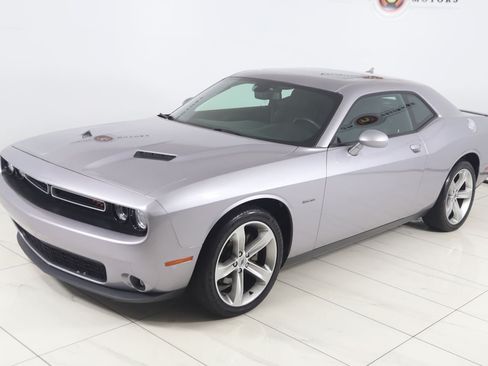 Used 2017 Dodge Challenger R/T w/ Sound Group RWD image 23