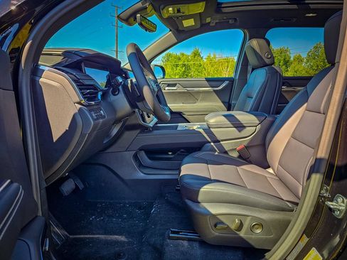 New 2027 GMC Acadia Elevation w/ Black Edition AWD/4WD image 13