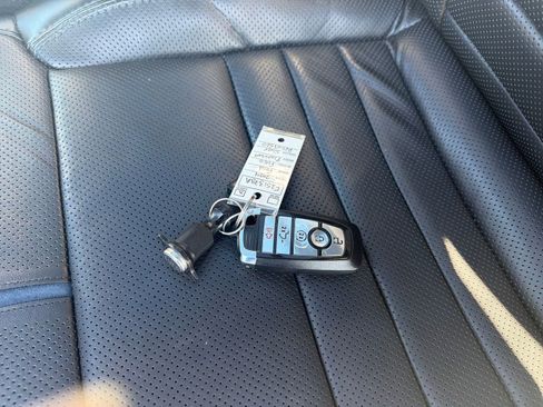 Used 2024 Ford F150 Platinum w/ Equipment Group 702A High image 30