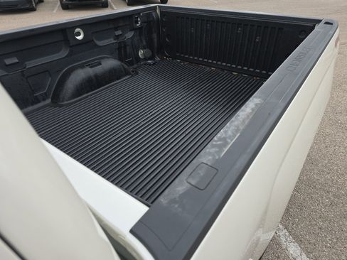 Used 2014 Chevrolet Silverado 1500 High Country w/ High Country Premium Package image 22