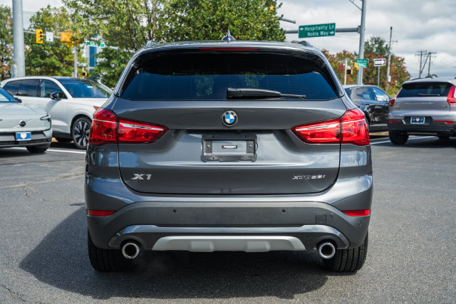Used 2021 BMW X1 xDrive28i w/ Convenience Package AWD/4WD image 6