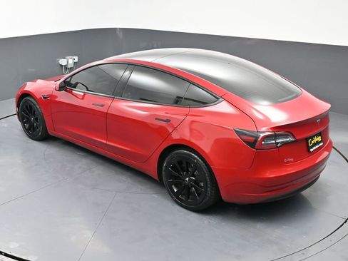 Used 2022 Tesla Model 3 Standard Range image 49