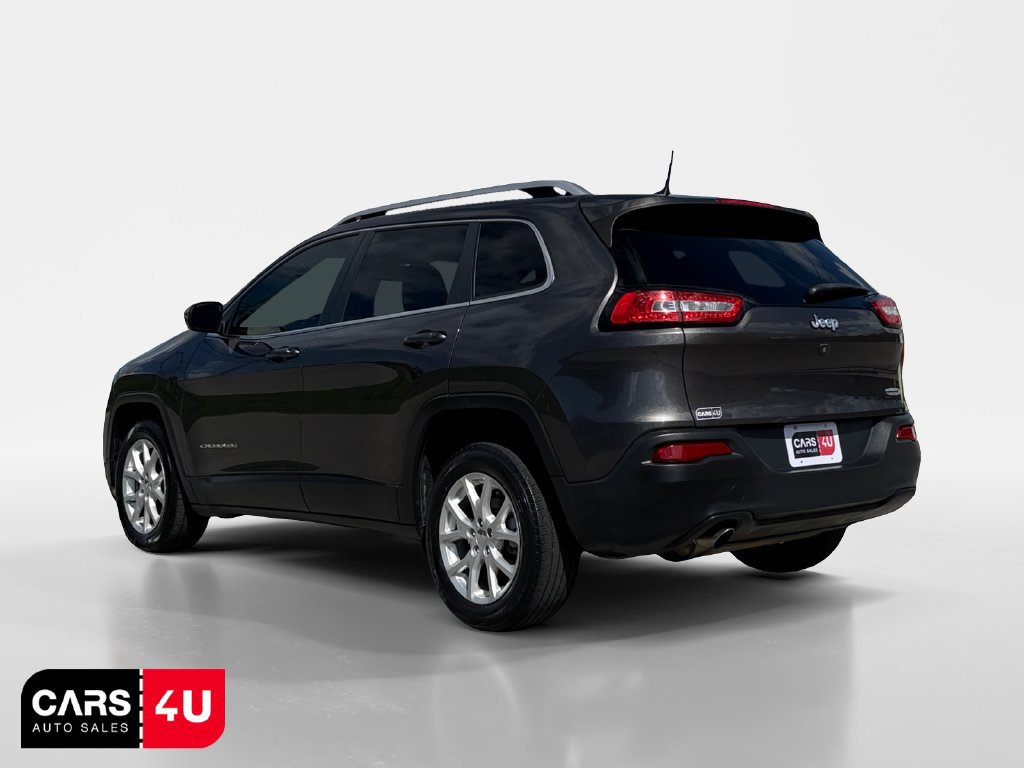 Used 2018 Jeep Cherokee Latitude Plus FWD image 5