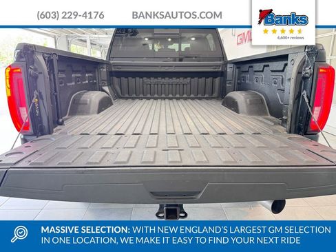 Certified 2023 GMC Sierra 2500 Denali w/ Denali Ultimate Package AWD/4WD image 11