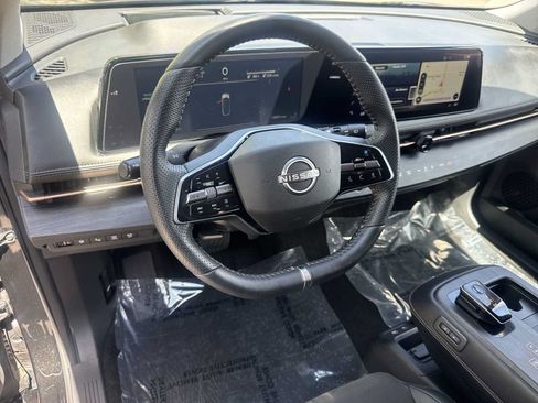 Used 2023 Nissan Ariya FWD image 10