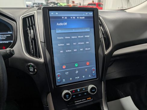 Used 2023 Ford Edge SEL w/ Convenience Package AWD/4WD image 23