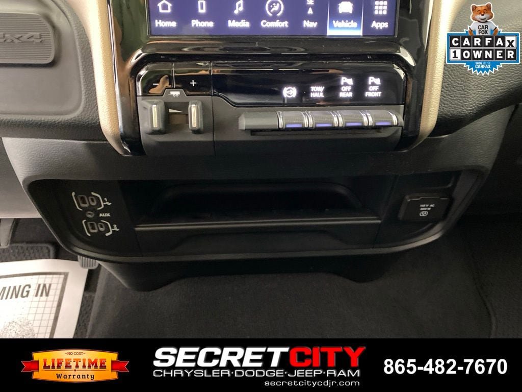 Used 2024 RAM 2500 Laramie w/ Safety Group AWD/4WD image 23