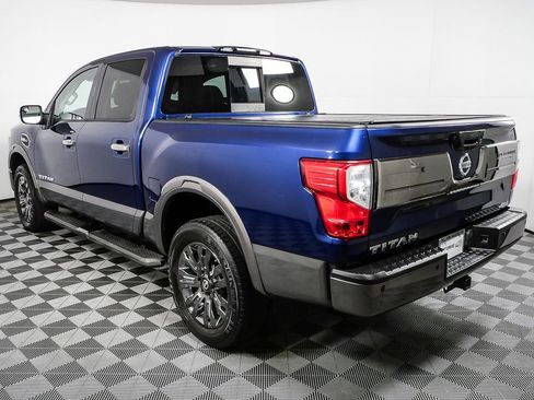 Used 2017 Nissan Titan Platinum Reserve image 27