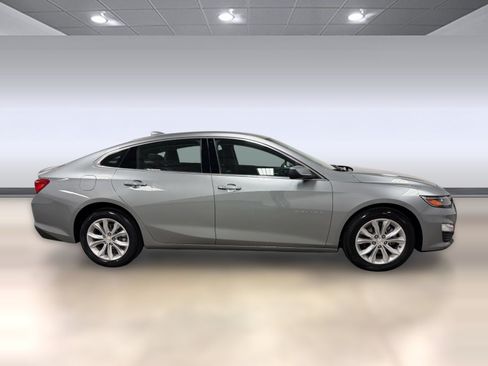 Used 2025 Chevrolet Malibu LT FWD image 7