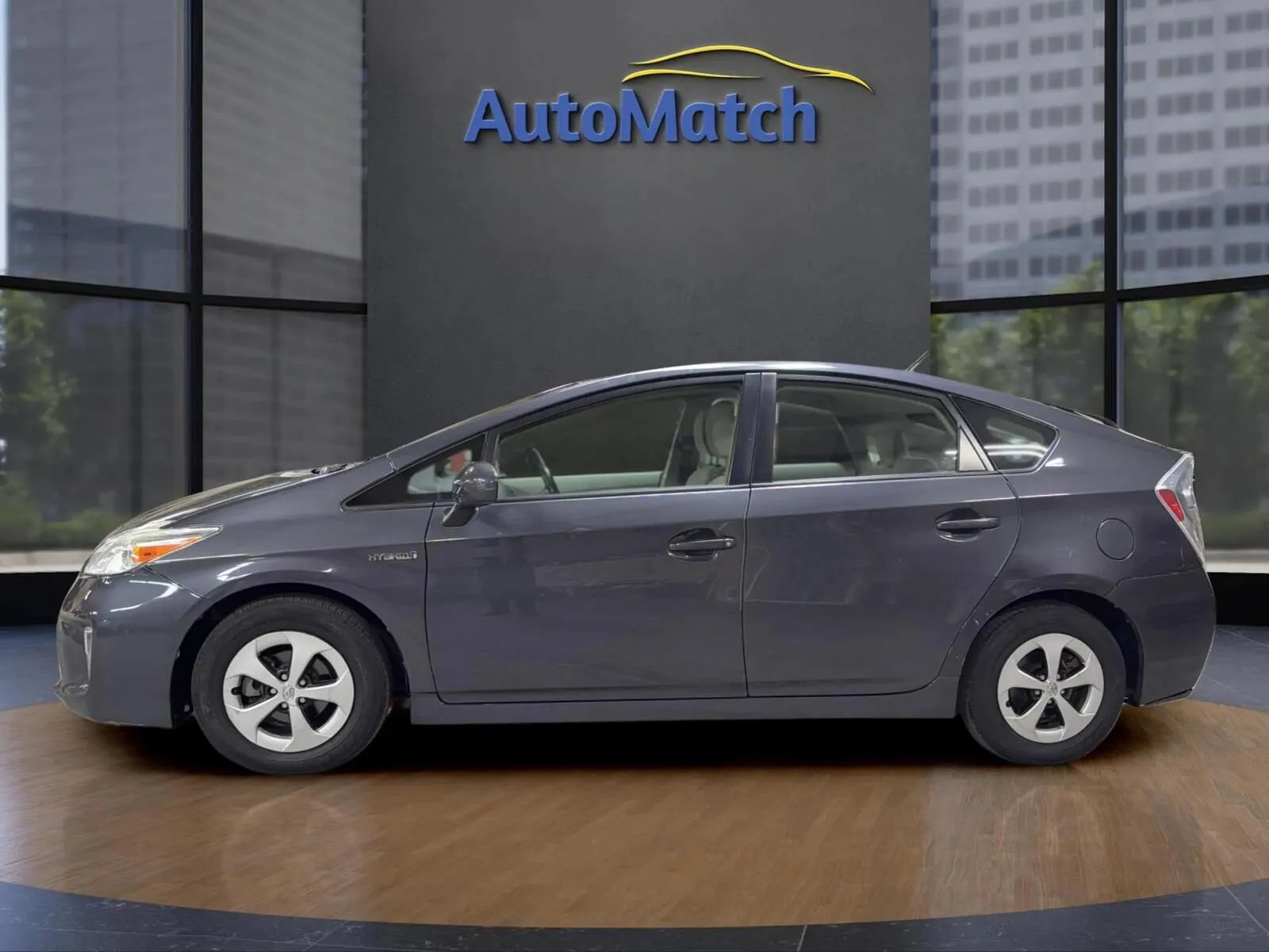 Used 2014 Toyota Prius Two FWD image 6
