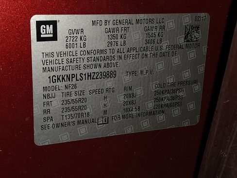 Used 2017 GMC Acadia Denali w/ Technology Package FWD image 33